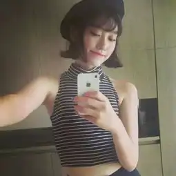 上半身女生头像