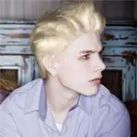 帅气男生头像欧美复古潮流图片大全只是喜欢笑着说没关系