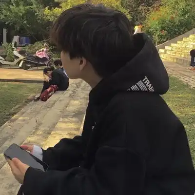 2024最流行的快手网红帅哥头像图片