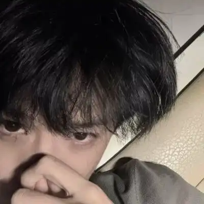 很帅很酷的有男人味的精选头像秋是慢入的但冷确是突然的