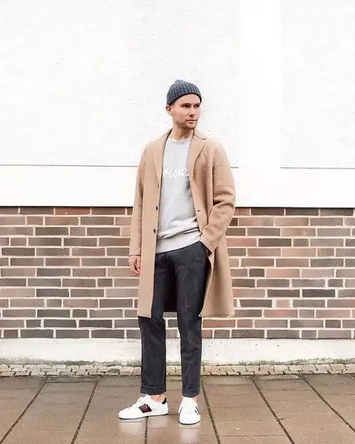 上了年纪的男人,尽量少穿这3种老气色,多穿这些减龄色