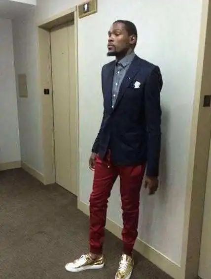 球星穿西装的样子科比帅气乐福绅士杜兰特让人一言难尽