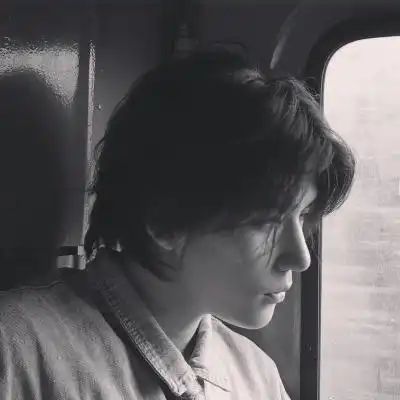 男生头像反正就是喜欢你赖上你男生头像我要个性网