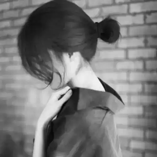 经典超拽的霸气说说,野心不大,只想做你的天下