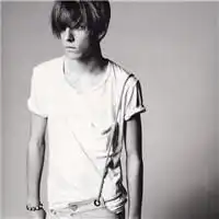 帮忙找些高清晰非主流男生头像大全要帅帅帅