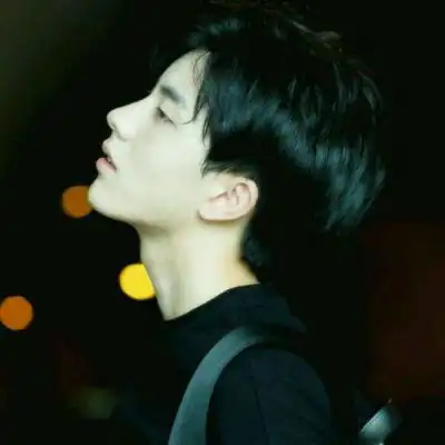 成熟头像男有魅力有范成熟气质男头像图片