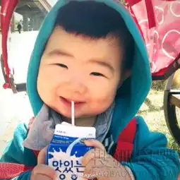 韩国喜感潮童网络爆红网友赞誉小小少女杀手