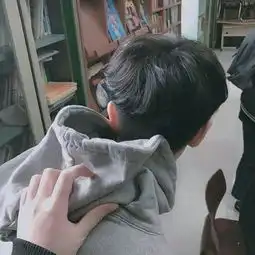 男头我遇到了很多人,可惜都不是你