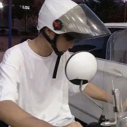 头像丨男生你不在我的世界变成了阴雨天