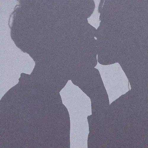 我已经很乖了把所有的委屈和心酸藏进黑夜里