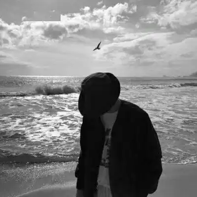 封竿四年只为纪念钓友故去,如今再续钓友情...