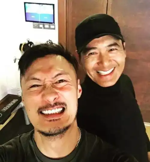 余文乐结婚了,纹身油头雅酷风男神,终于停泊到了爱的港湾