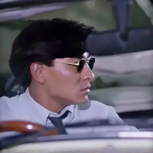 情侣头像忍耐是浪漫的卑躬屈膝