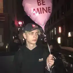 男生头像要相信生活不会总是一片黑暗,你想要的终会到来