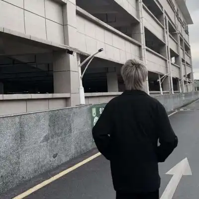 沫兮魅力成熟高冷超酷成熟男生男生头像我要个性网