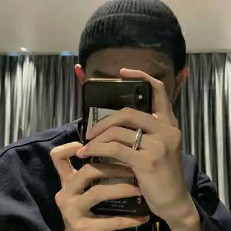 扣扣头像男生,除了长的帅莪什麽都没有