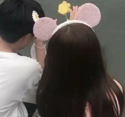 让情敌吃醋的情侣头像