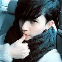 离别没说再见你是否心酸帅气男生个性头像