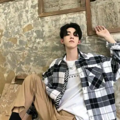 和男神聊天,对方频繁回复你这4个字恭喜你被暗恋了