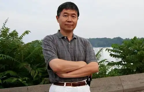 岳母来养老,开门就交退休金,看到金额女婿反贴2万送走养不起