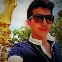 成熟男人带墨镜头像微信头像图片大全