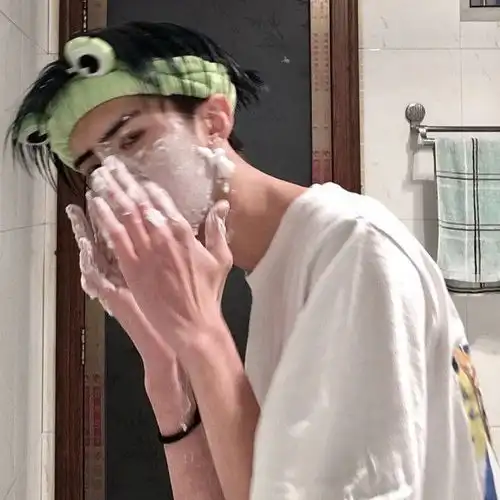 男生头像用努力去证明.