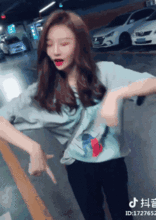 佘诗曼变外星人,袁咏仪想吐...让网红变美的滤镜用到明星身上是真尴尬