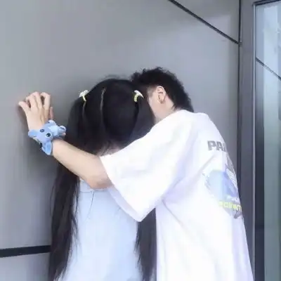 世间许多人需要的其实不是实用的情侣头像我要个性网