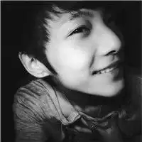 帅气男生黑白头像一切才皆有可能