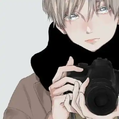 干净帅气手绘风男生头像