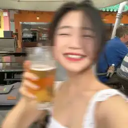 我陪你走过的路你要记得时尚文艺清新性感迷人女生头像