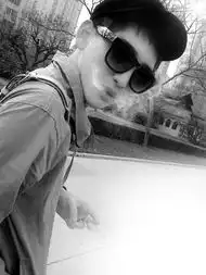 克隆qq空间大图模块