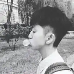 我住在武汉开发区体育中心旁,去哪个医院办健康证