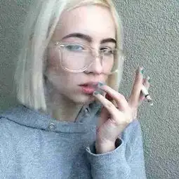 吸烟背影图微信头像图片大全