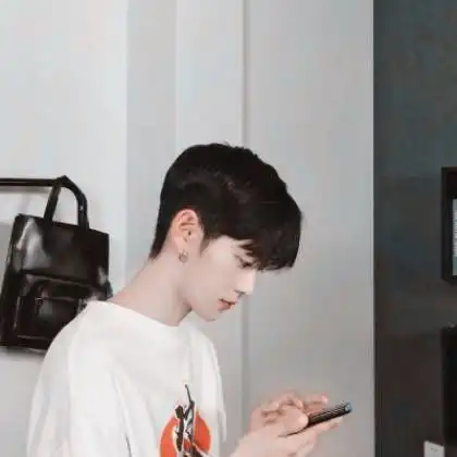 长想清新的男生头像,你该好好遇见新的男头了