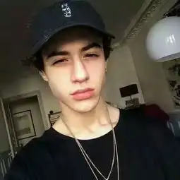 男头给你喜欢却不能在一起的人qq男生头像我要个性网