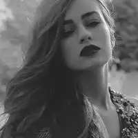 成熟的欧美女生谁划定楚河汉界,让我见你苍老的鬓角