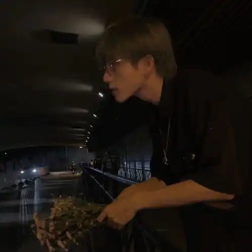 男头我们很难再见了