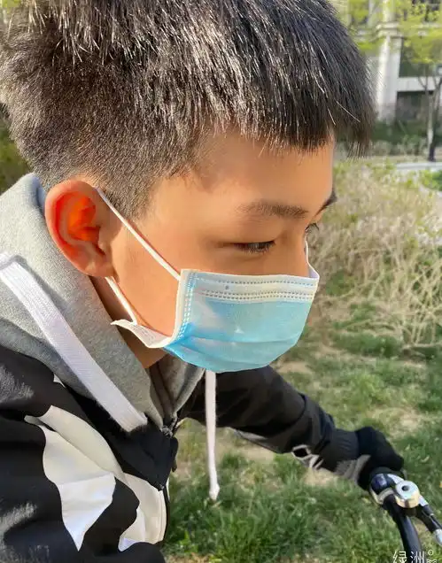 娱乐圈正在兴起一股穷养儿,富养女