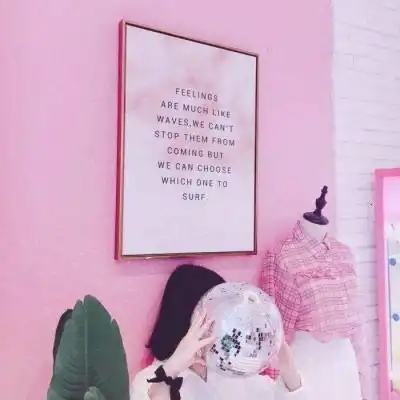 背影情头一男一女两张超级隐蔽的情侣头像一对