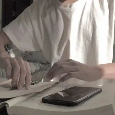 给你的小男生发一句情话吧