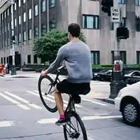 放手是一种无奈的绝望痛彻心扉个性男生头像2