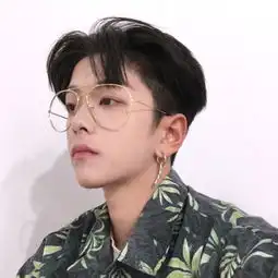 男头像丨成长是一段锥心的疼痛,不计后果的叫做青春