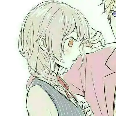 动漫情侣图片卡通动漫浪漫情侣图片两张一对