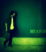 取一个带伤感迷茫的网名及个性签名头像最好也有