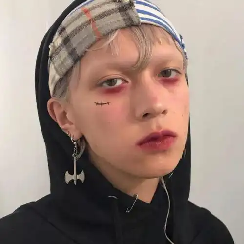 男生头像要相信生活不会总是一片黑暗,你想要的终会到来