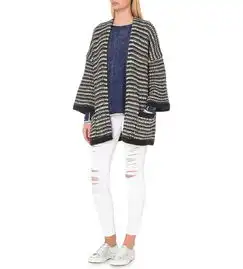 这个秋冬没有男朋友就买一件开衫吧