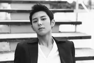 蓝博法国海边时尚大片黑白色调高级质感