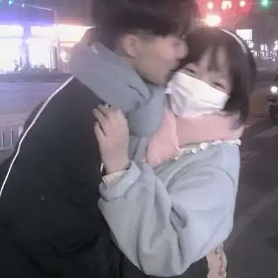 微甜情头你觉得我的情头不适合我,我觉得我的巴掌很适合你