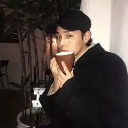 男生成熟的头像标志性的